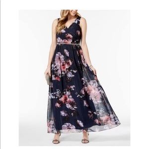 SLNY Chiffon maxi dress